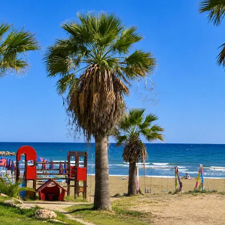 Allure Larnaca